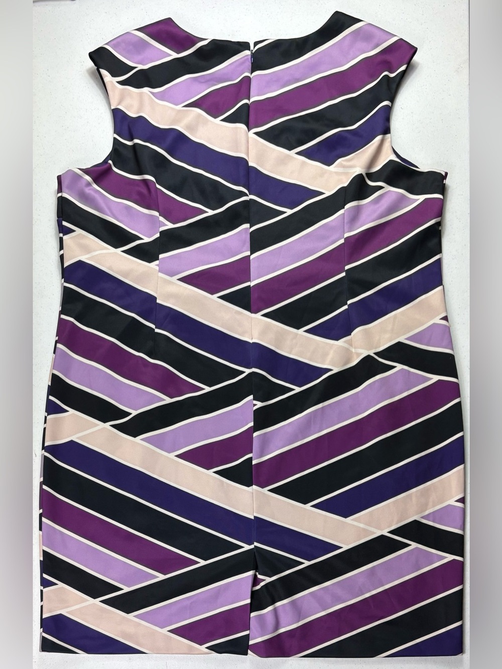 Vince Camuto Sleeveless Midi Dress in Purple, Lavender, Black and Cream